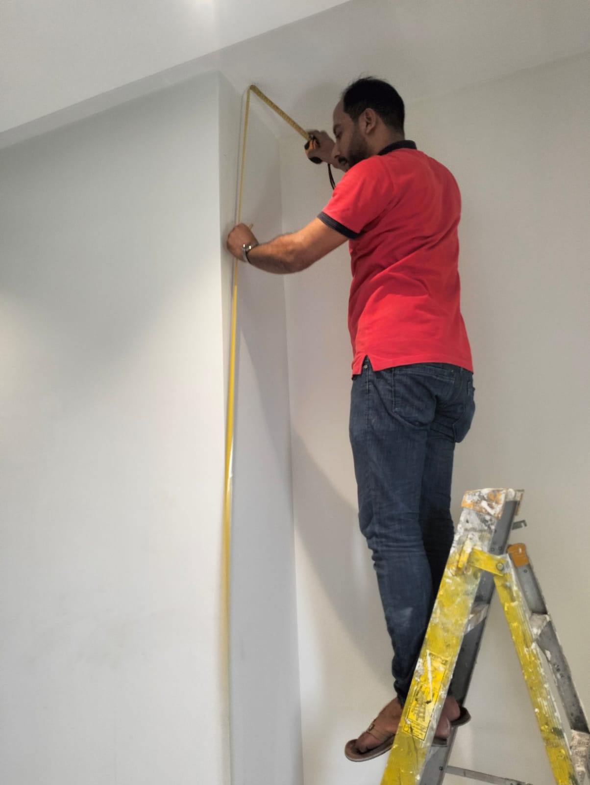 معلم نجار بجدة